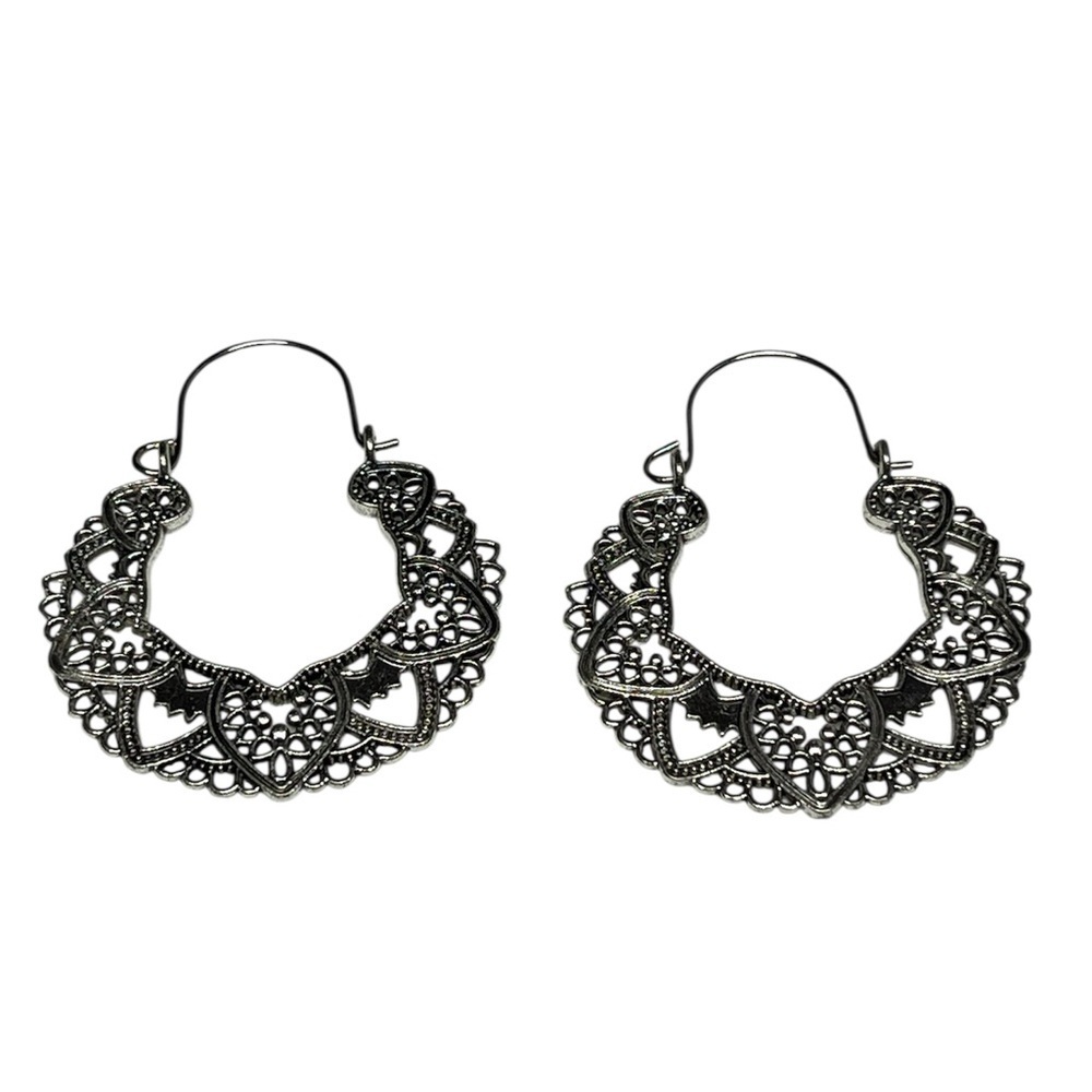 Elegant Silver Filigree Hoop Earrings